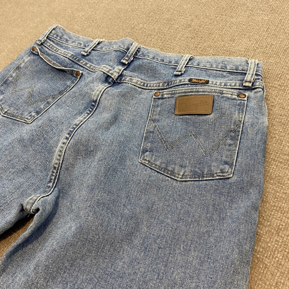 Wrangler 13MWZ Jeans Mens 40x32 Blue Medium‎ Wash Regular Straight Denim Pants